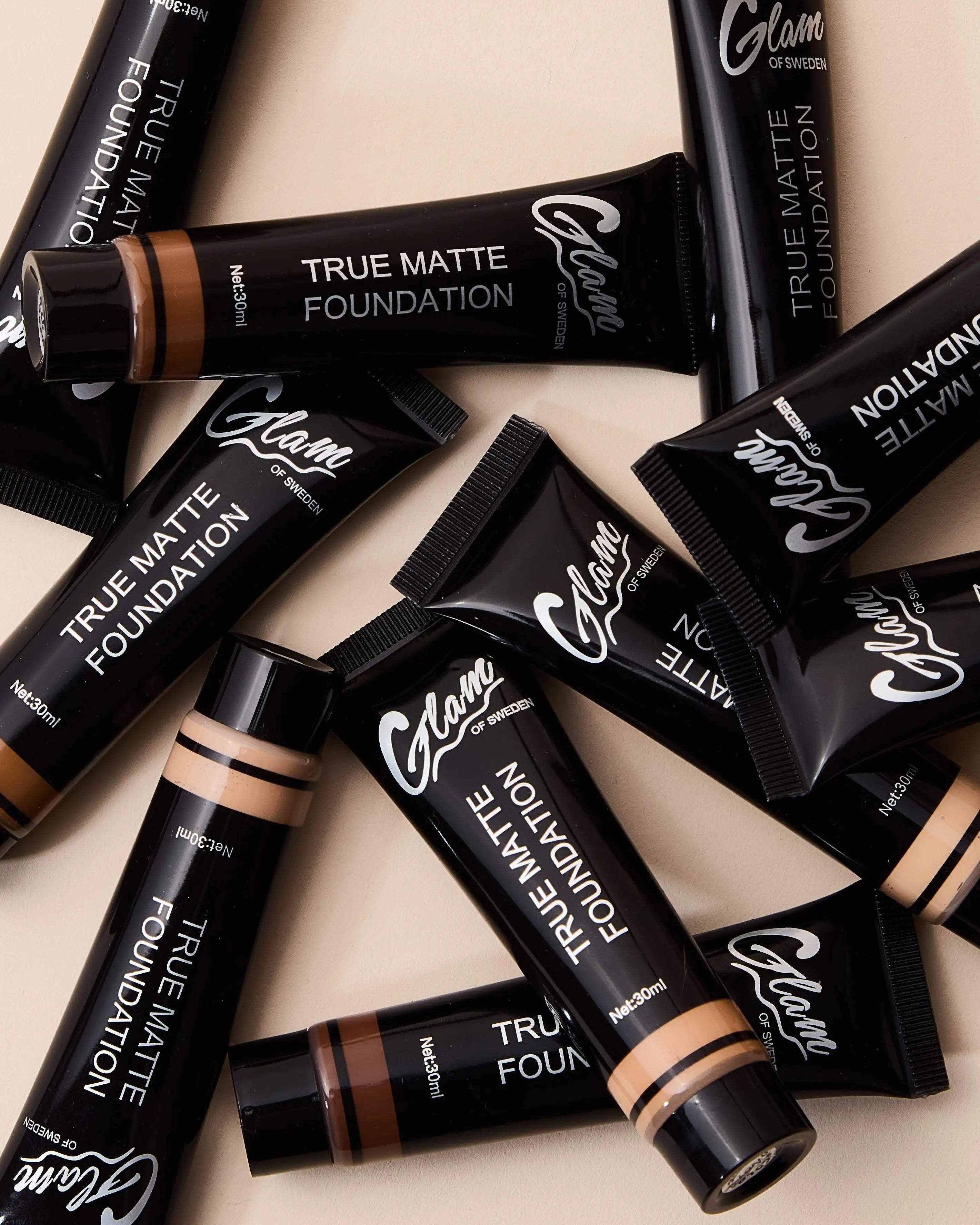 True matte foundation - Glamofsweden