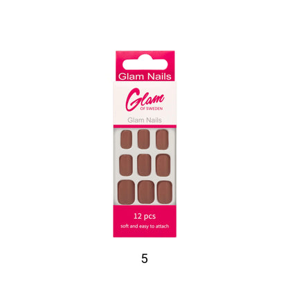 False nails nude - Glamofsweden