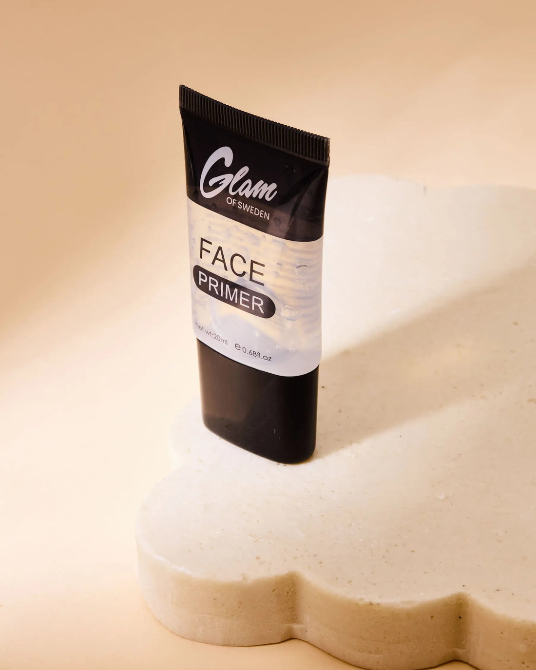 Face primer i starkt ljus