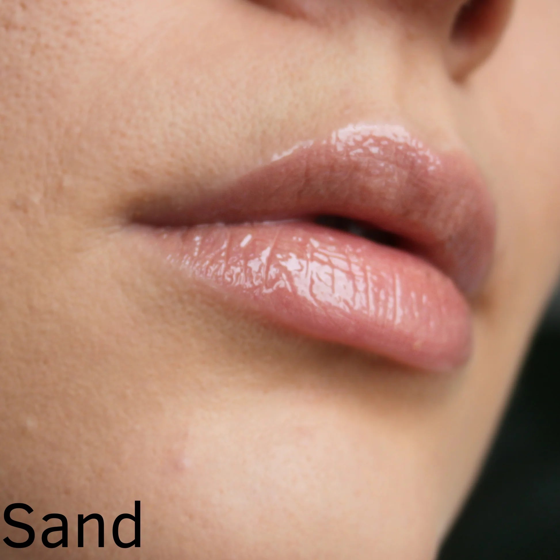 Nude lipgloss - Glamofsweden